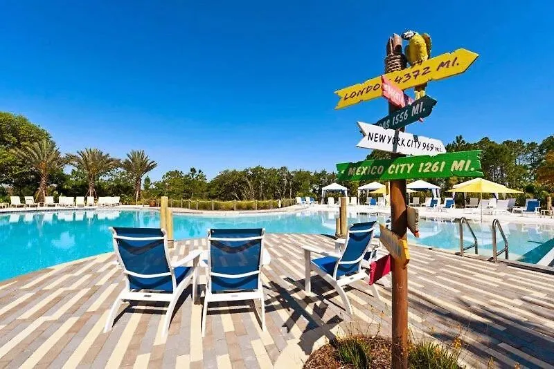 Luxury Villa, Clubhouse, Pool, 15 Mins From Disney Davenport Holiday home