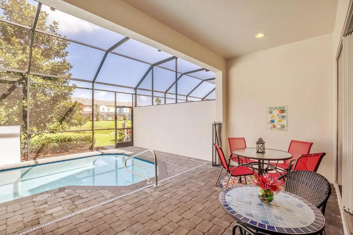 Luxury Villa, Clubhouse, Pool, 15 Mins From Disney Davenport United States