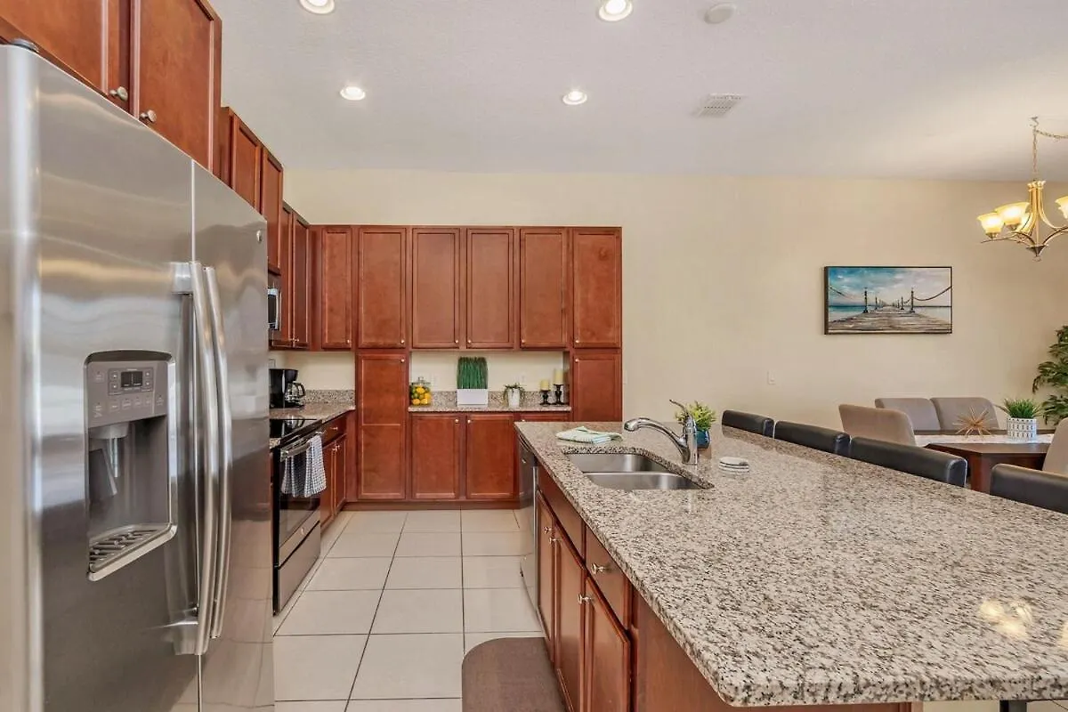 Holiday home Luxury Villa, Clubhouse, Pool, 15 Mins From Disney Davenport United States